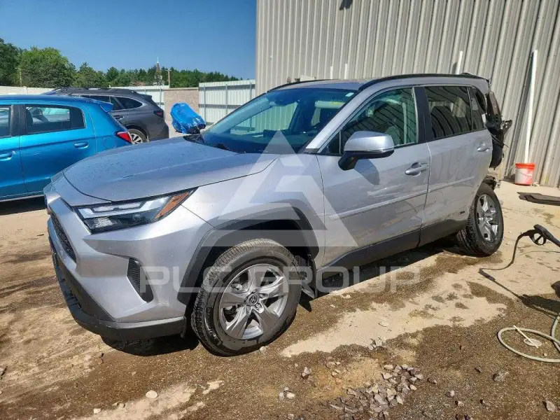2023 Toyota RAV4 фото
