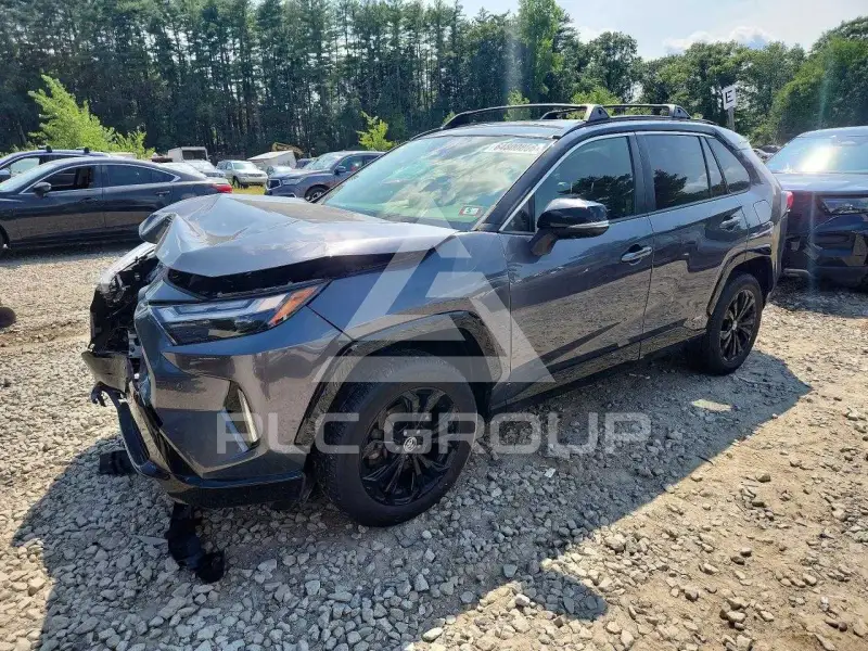 2023 Toyota RAV4 фото