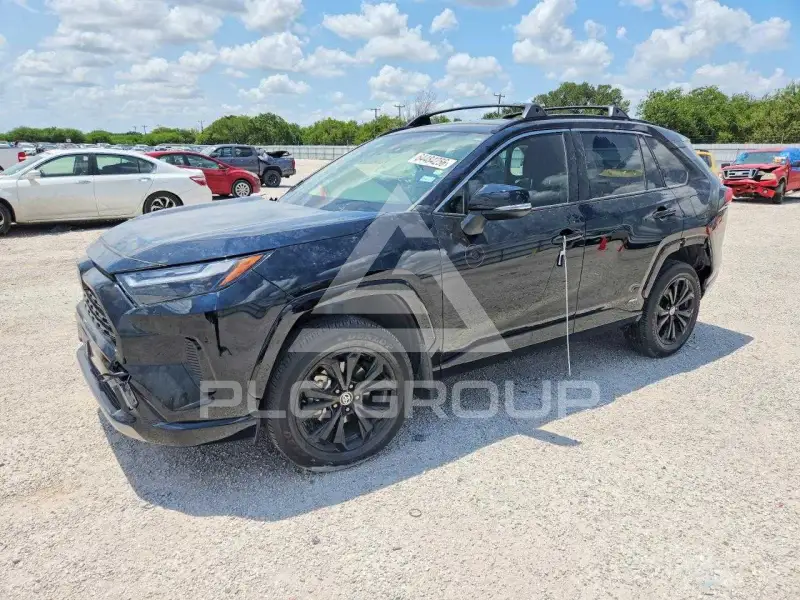 2023 Toyota RAV4 фото