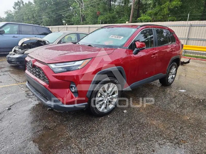 2023 Toyota RAV4 фото