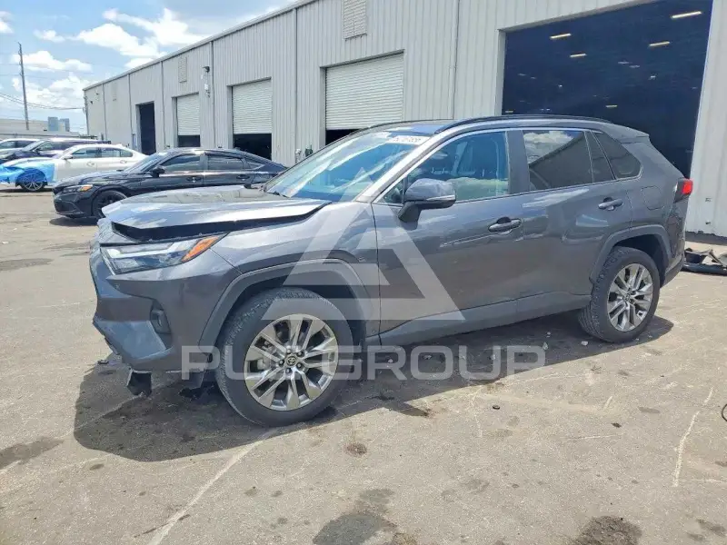 2023 Toyota RAV4 фото