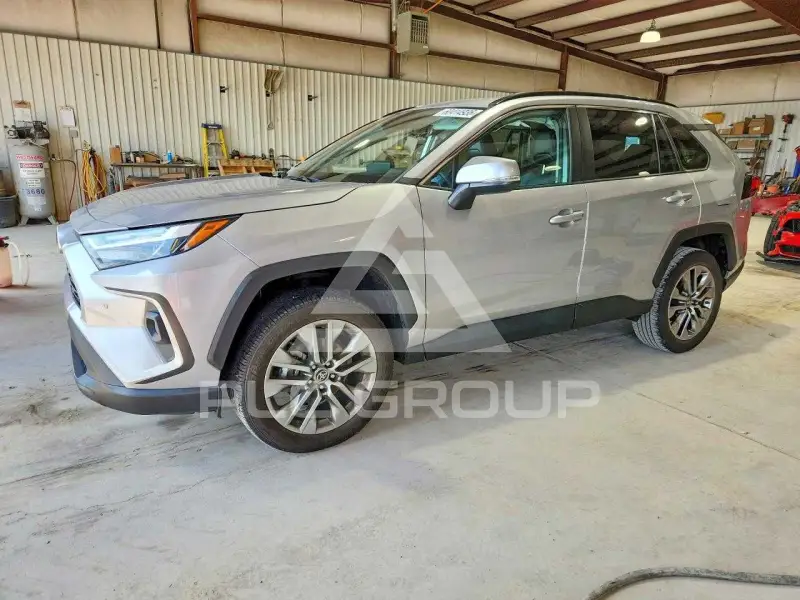 2023 Toyota RAV4 photo