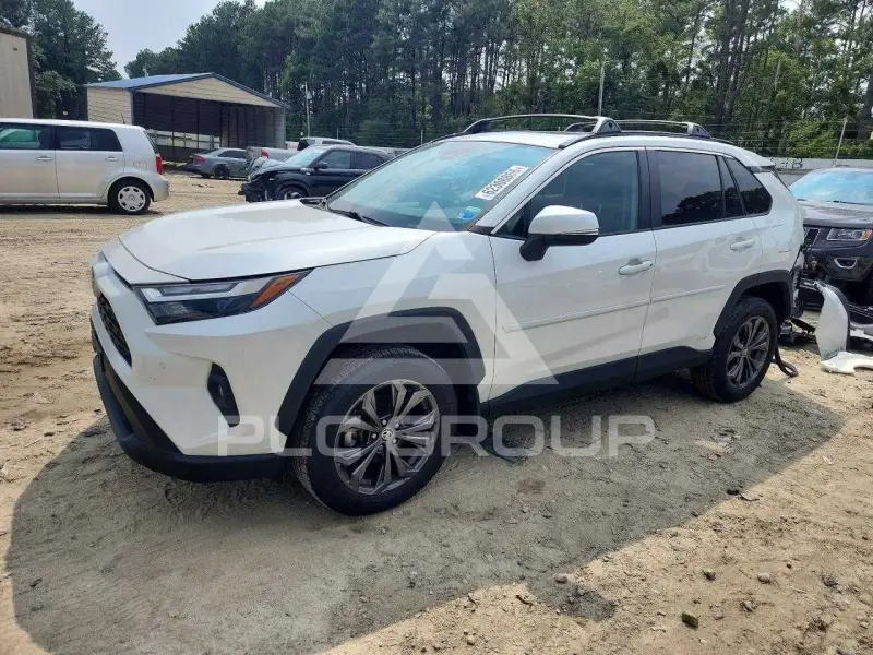 2023 Toyota RAV4 photo