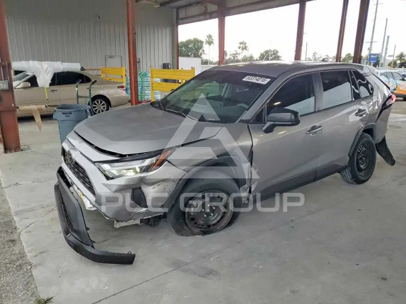 2023 Toyota RAV4 фото