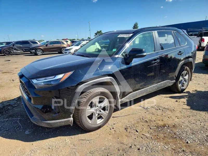 2023 Toyota RAV4 фото