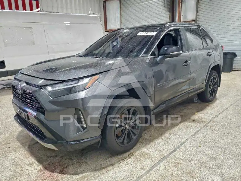 2023 Toyota RAV4 фото
