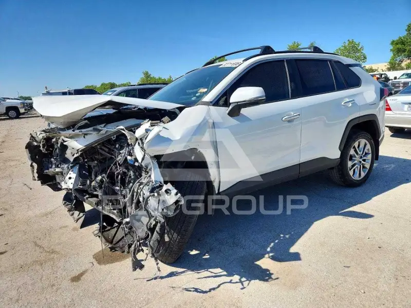 2023 Toyota RAV4 photo