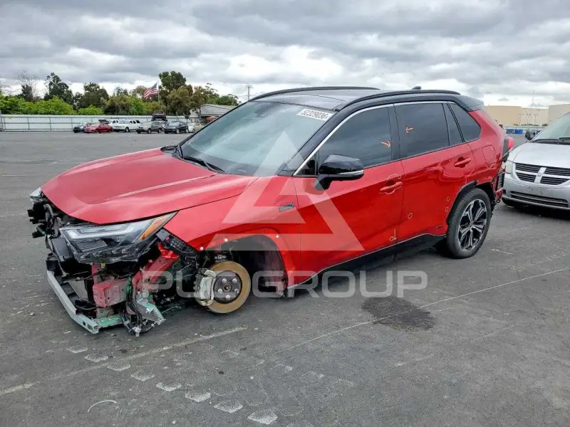 2023 Toyota RAV4 фото