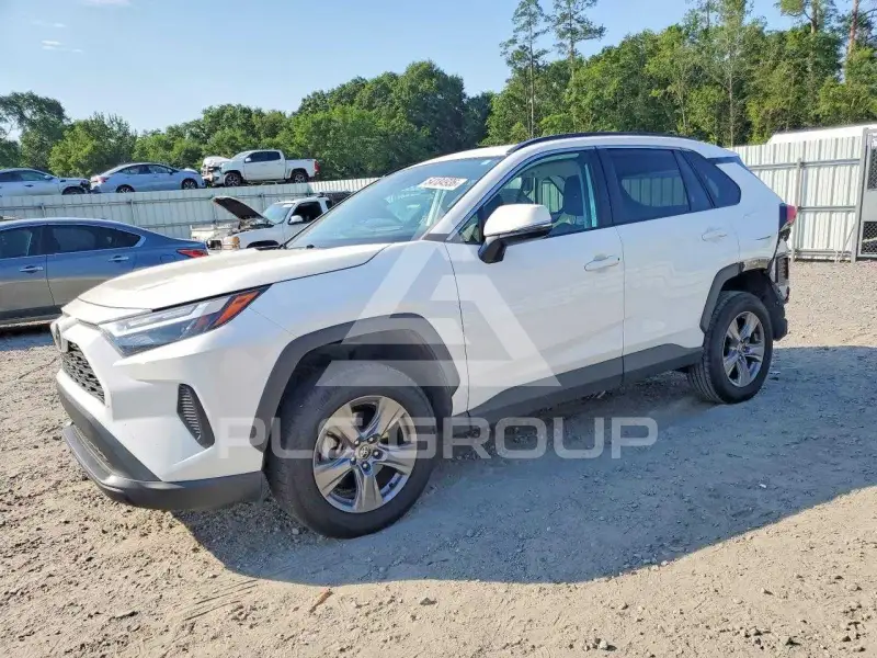 2023 Toyota RAV4 photo