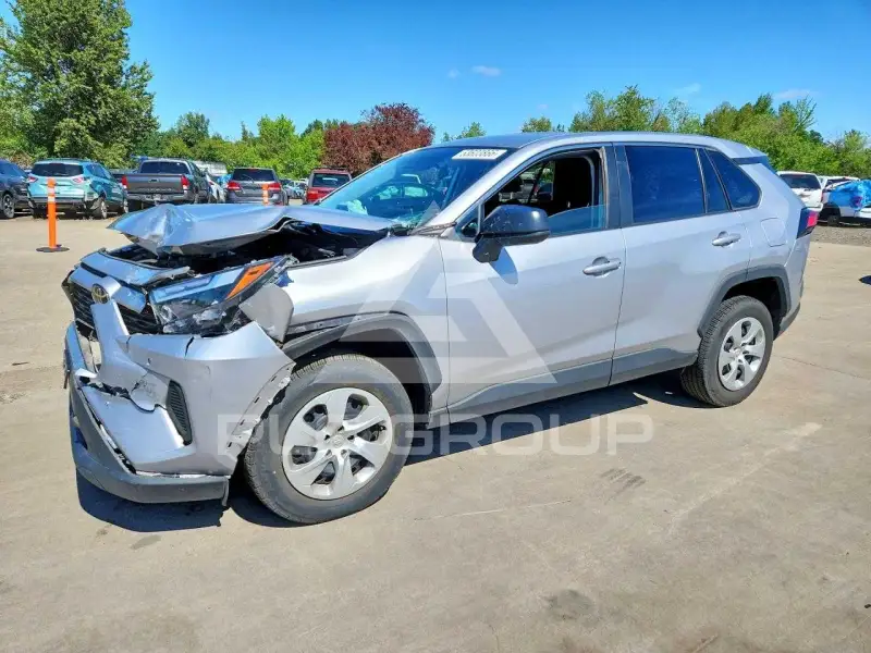 2023 Toyota RAV4 фото