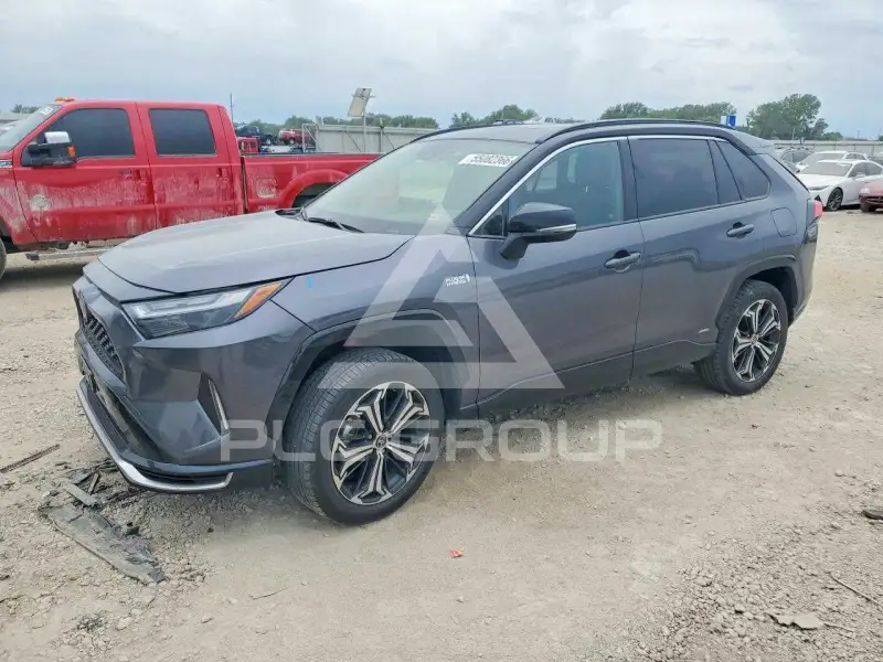 2023 Toyota RAV4 фото