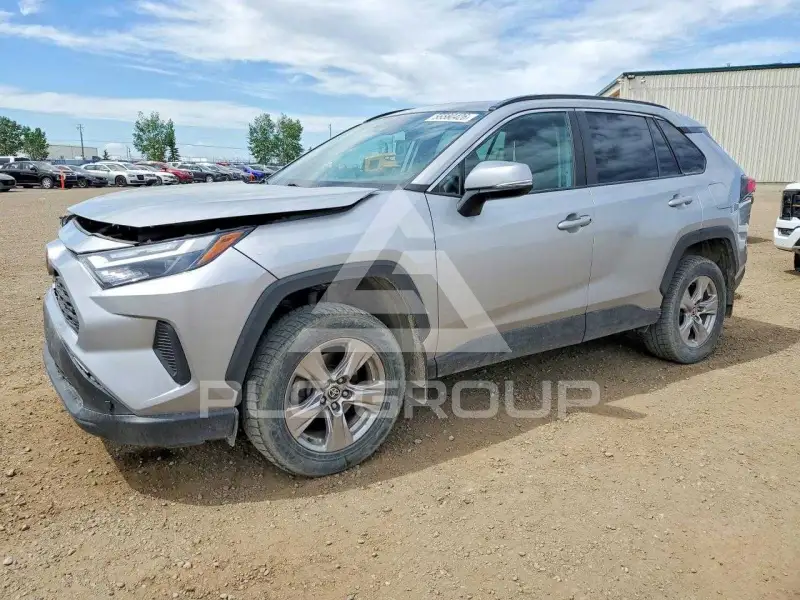 2023 Toyota RAV4 фото