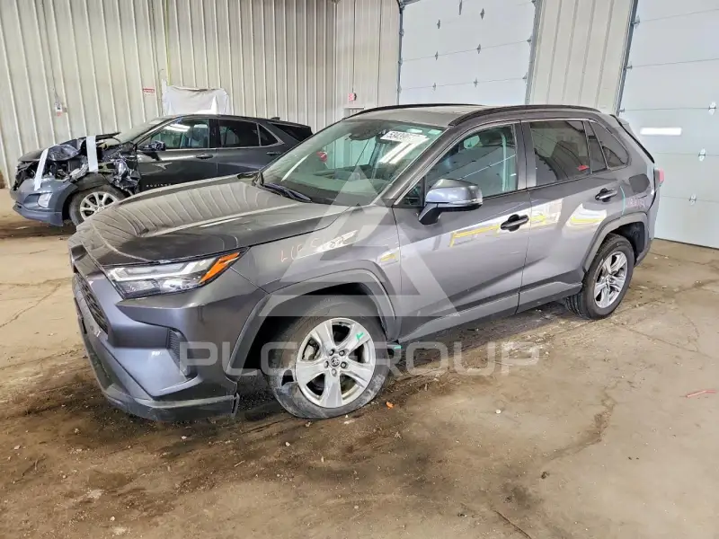 2023 Toyota RAV4 фото