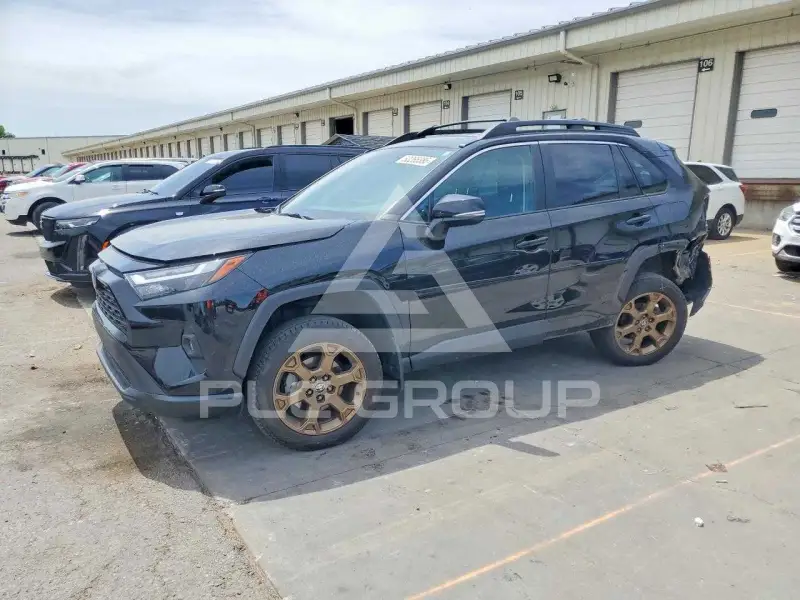2023 Toyota RAV4 фото