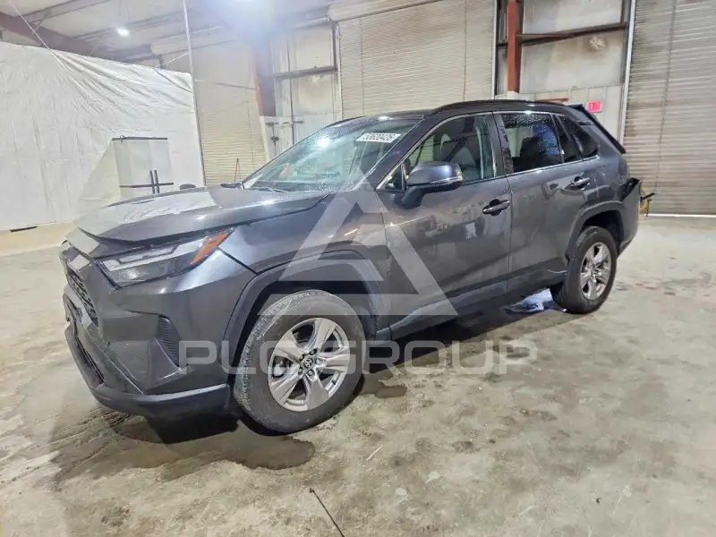 2023 Toyota RAV4 фото