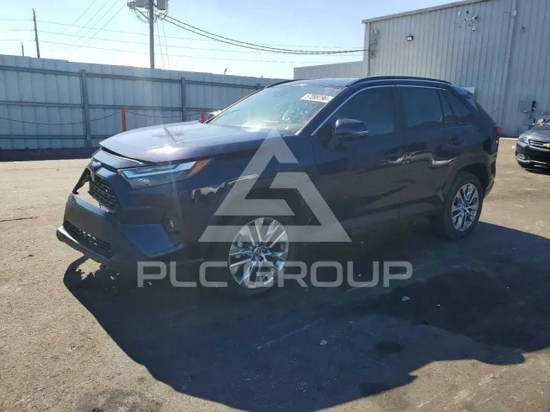 2023 Toyota RAV4 фото