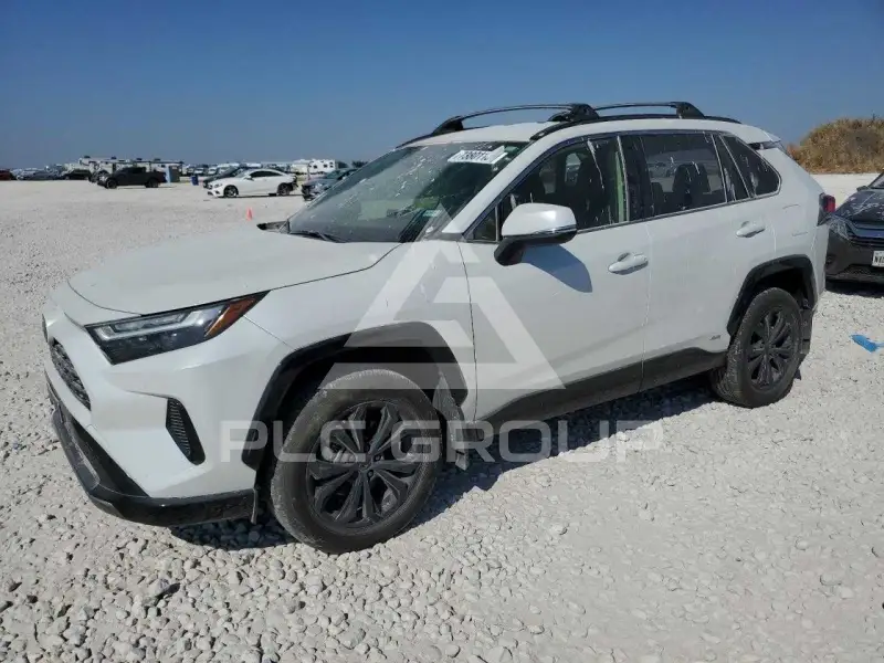 2023 Toyota RAV4 фото
