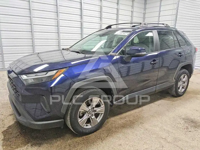 2023 Toyota RAV4 фото
