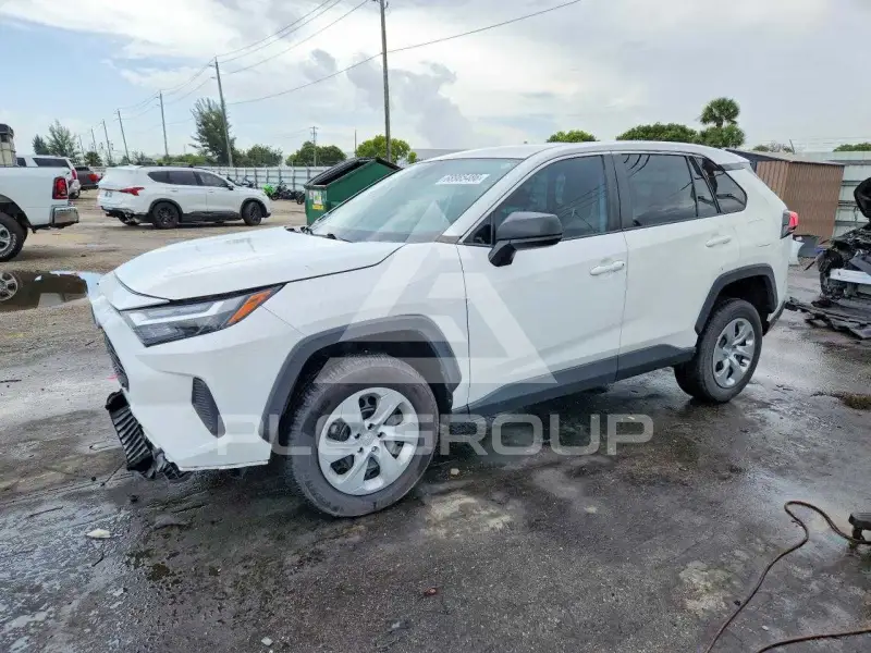 2023 Toyota RAV4 фото
