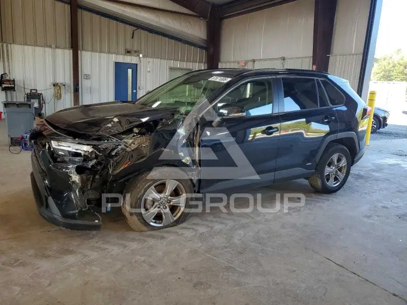 2023 Toyota RAV4 фото