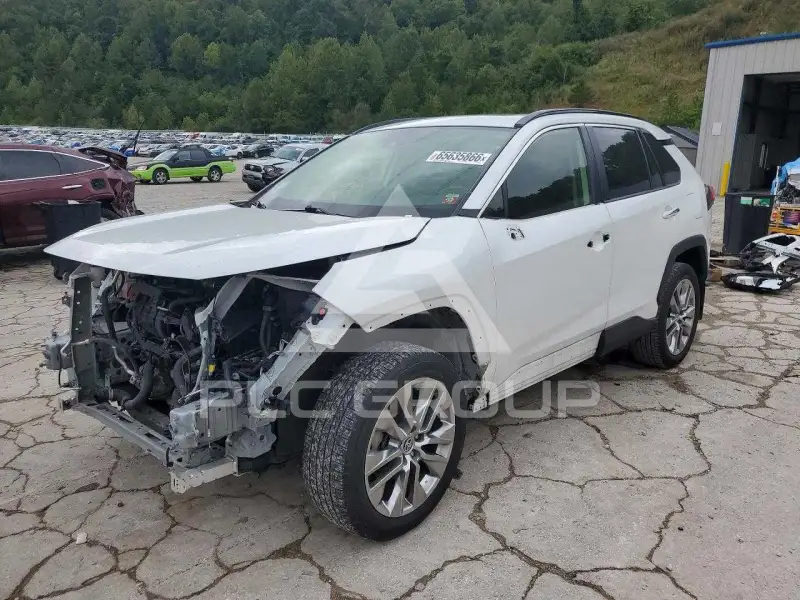 2023 Toyota RAV4 photo