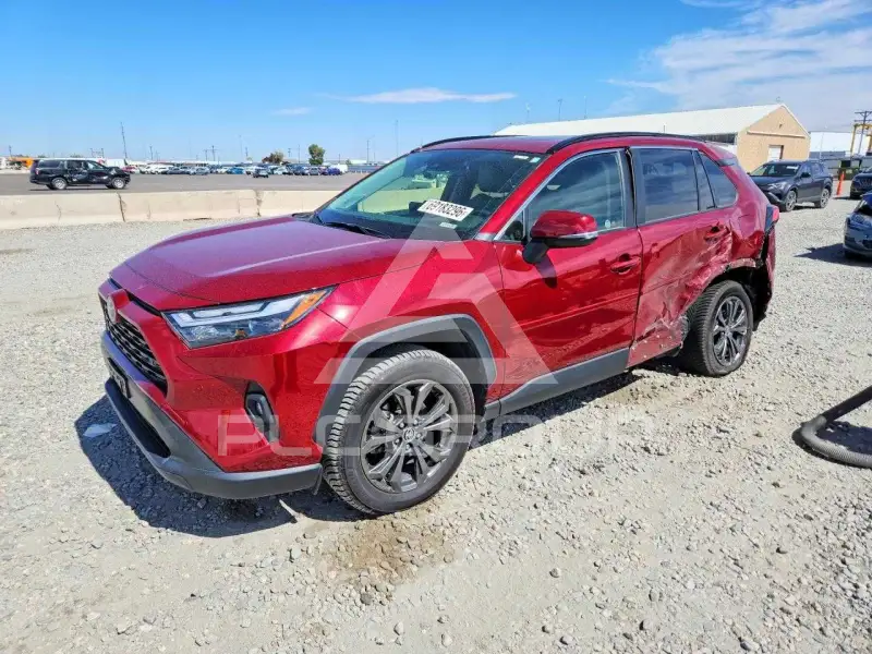2023 Toyota RAV4 фото