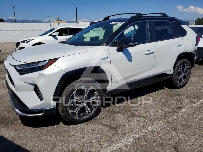 2023 Toyota RAV4 фото