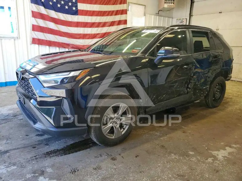2023 Toyota RAV4 фото