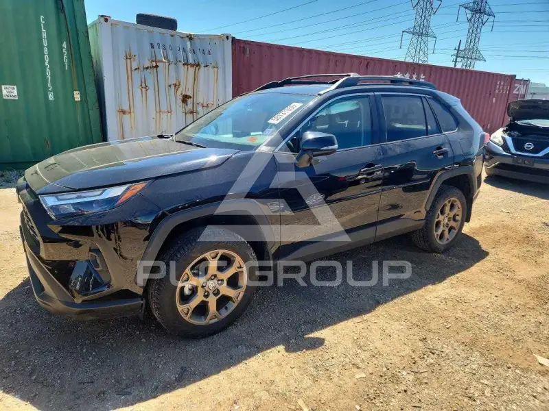 2023 Toyota RAV4 фото