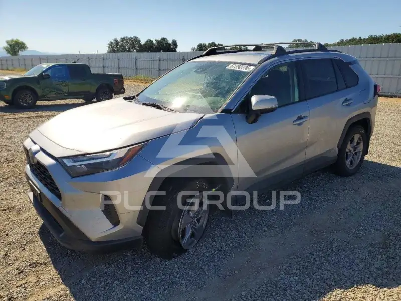 2023 Toyota RAV4 фото