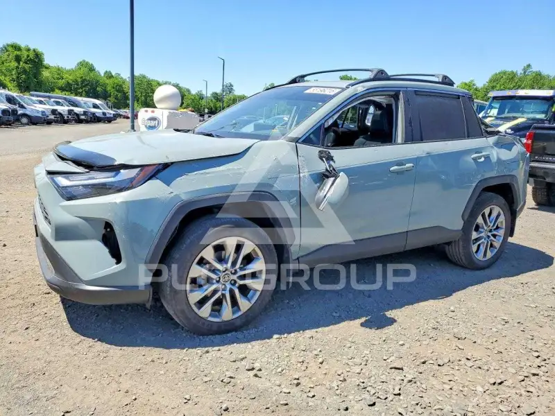 2023 Toyota RAV4 photo