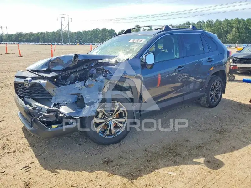 2023 Toyota RAV4 photo