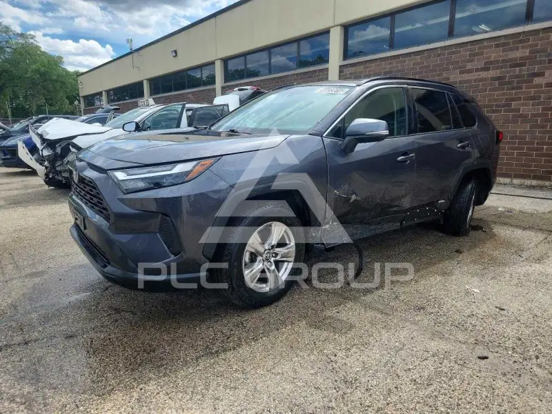 2023 Toyota RAV4 фото
