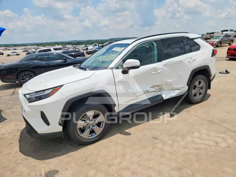 2023 Toyota RAV4 photo