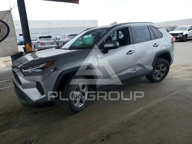 2023 Toyota RAV4 photo