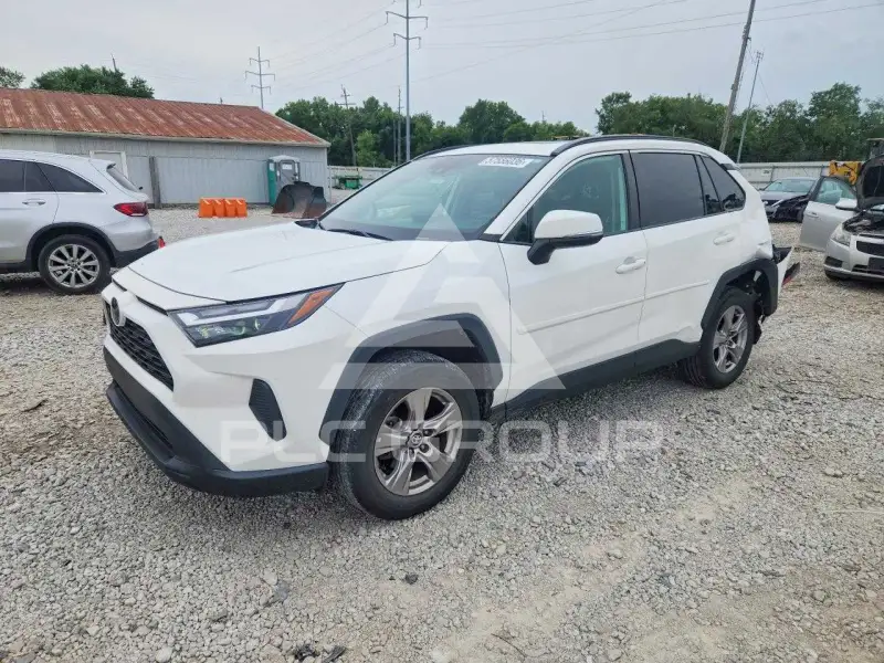 2023 Toyota RAV4 фото