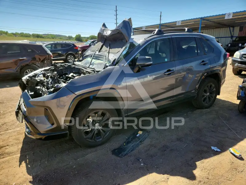 2023 Toyota RAV4 фото
