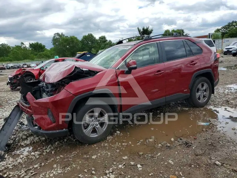 2023 Toyota RAV4 фото