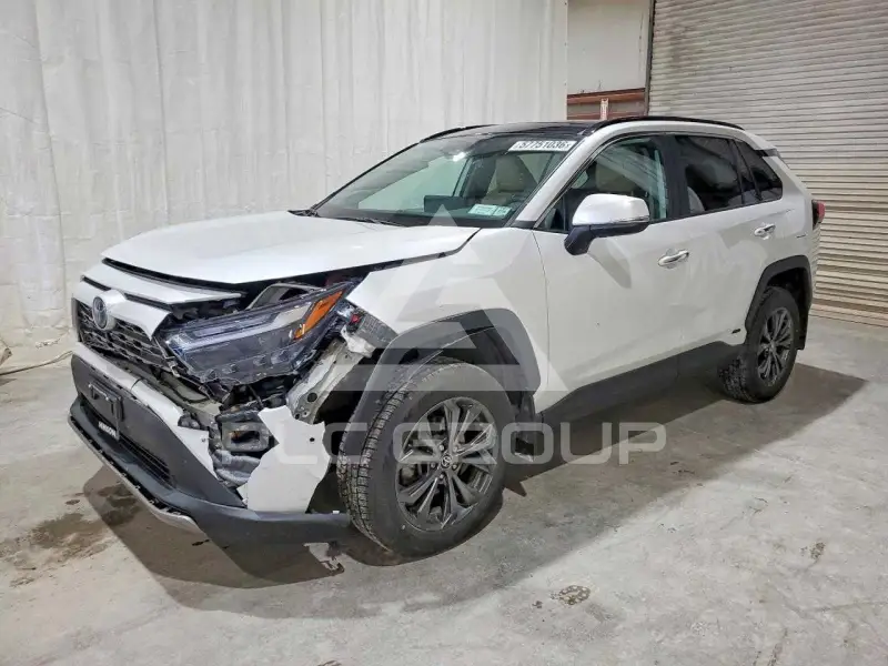 2023 Toyota RAV4 фото