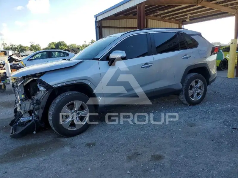2023 Toyota RAV4 photo