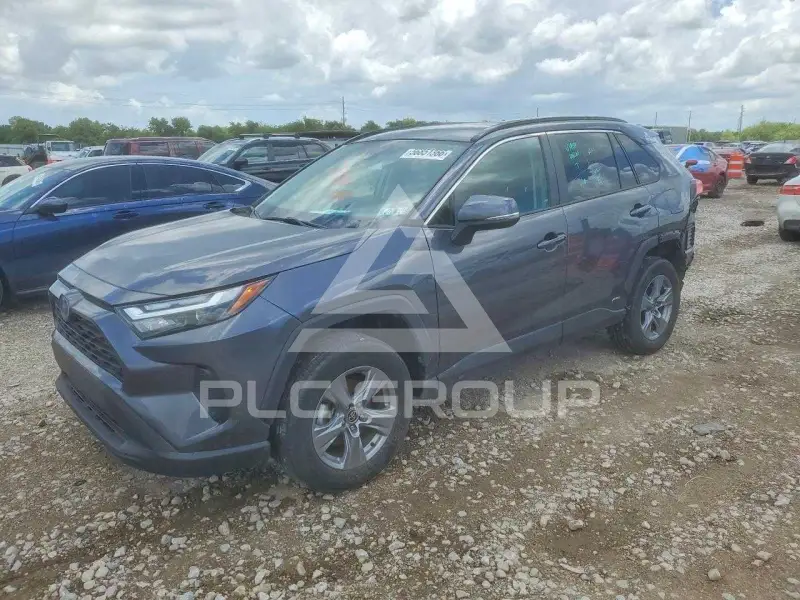 2023 Toyota RAV4 фото