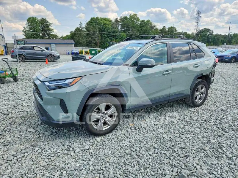 2023 Toyota RAV4 фото