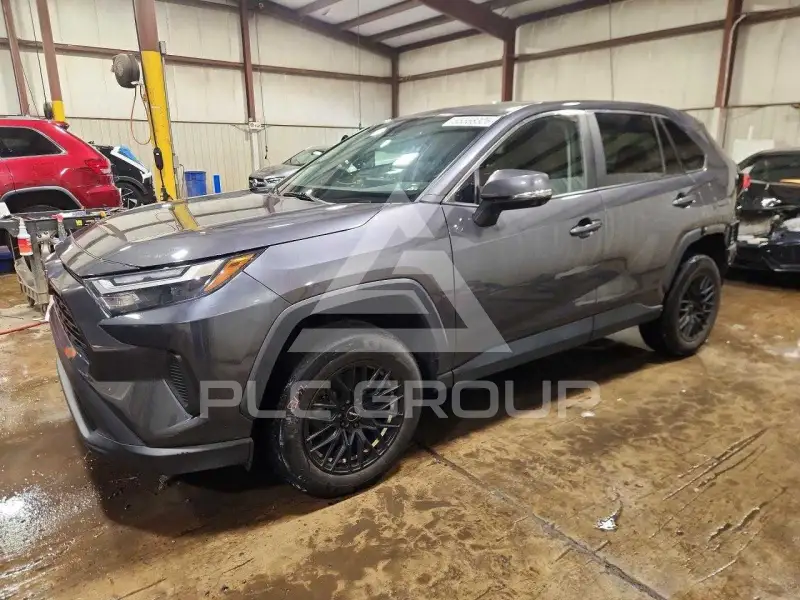 2023 Toyota RAV4 фото