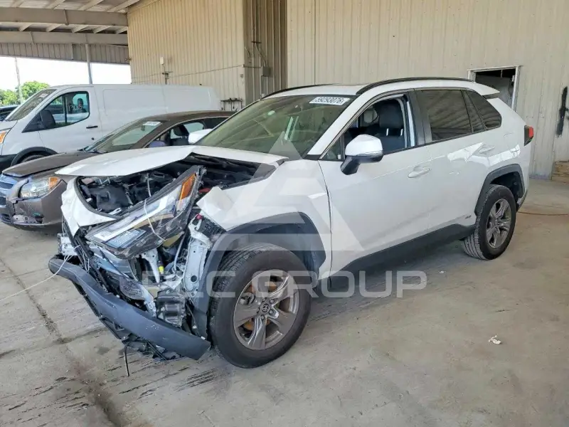 2023 Toyota RAV4 photo