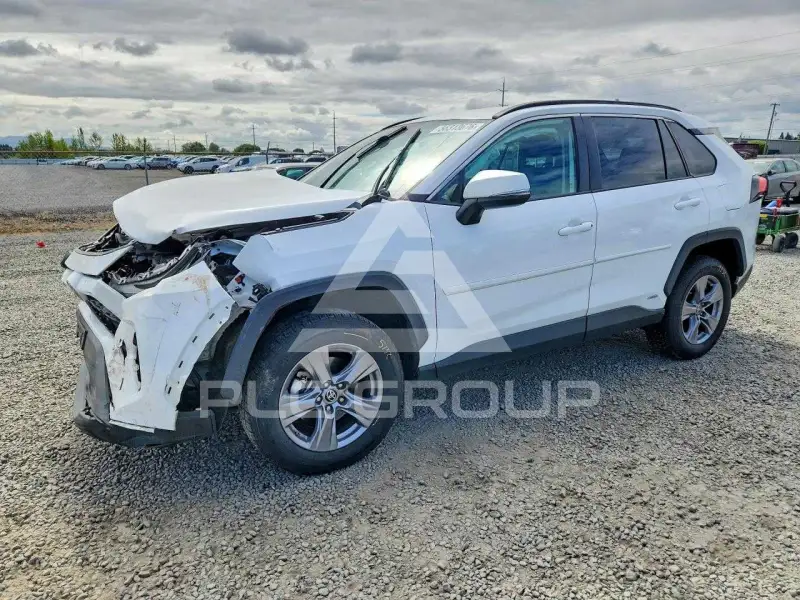 2023 Toyota RAV4 фото