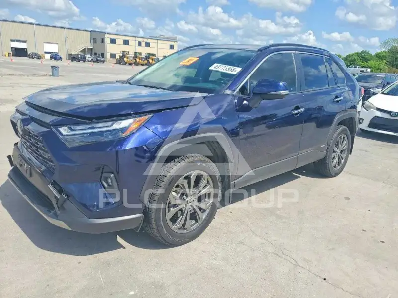 2023 Toyota RAV4 фото