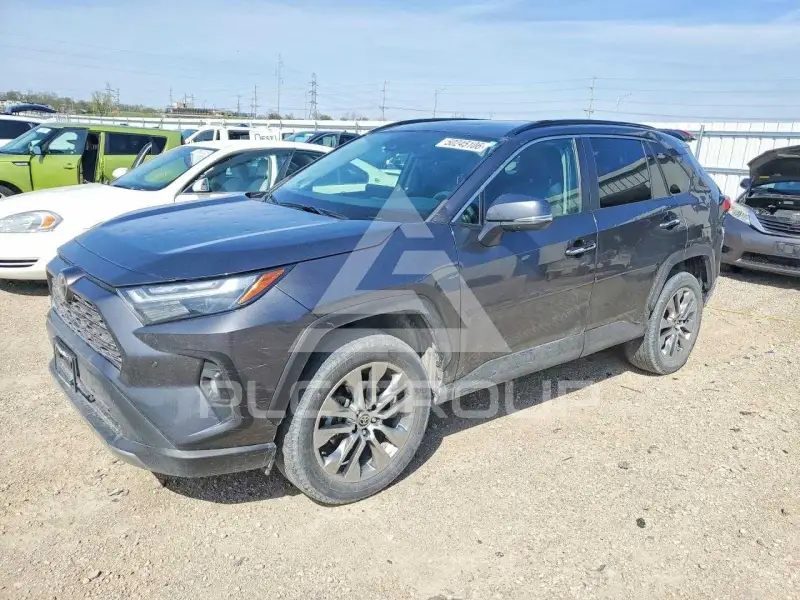 2023 Toyota RAV4 фото