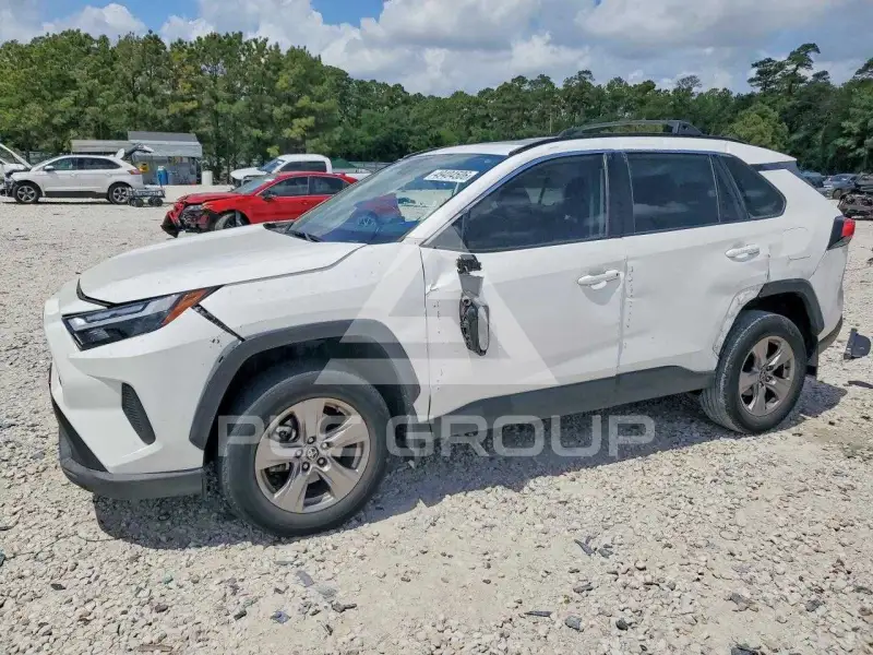 2023 Toyota RAV4 фото