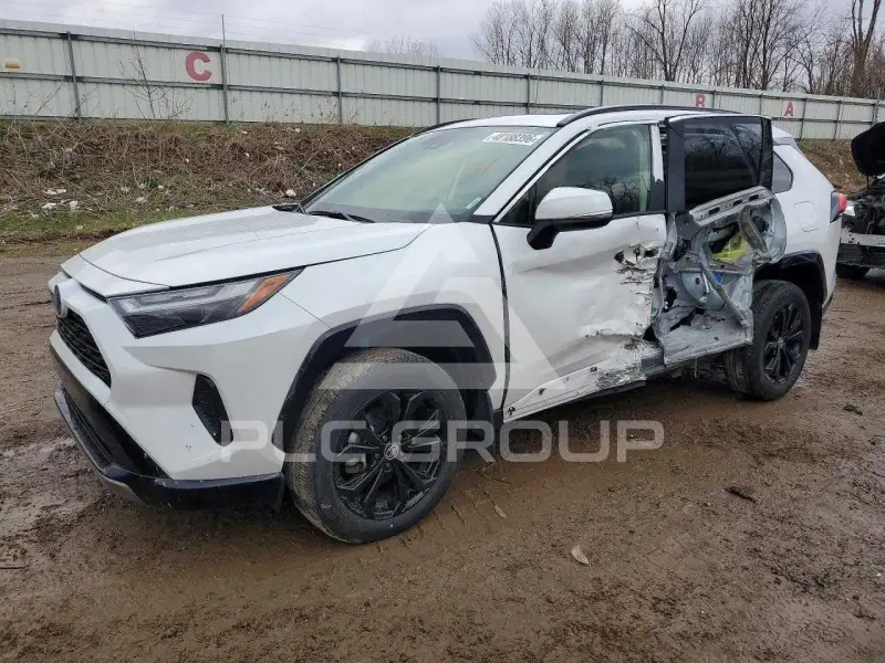 2023 Toyota RAV4 фото