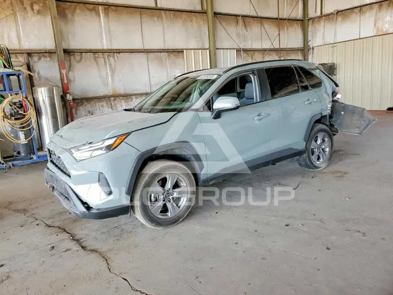 2023 Toyota RAV4 фото